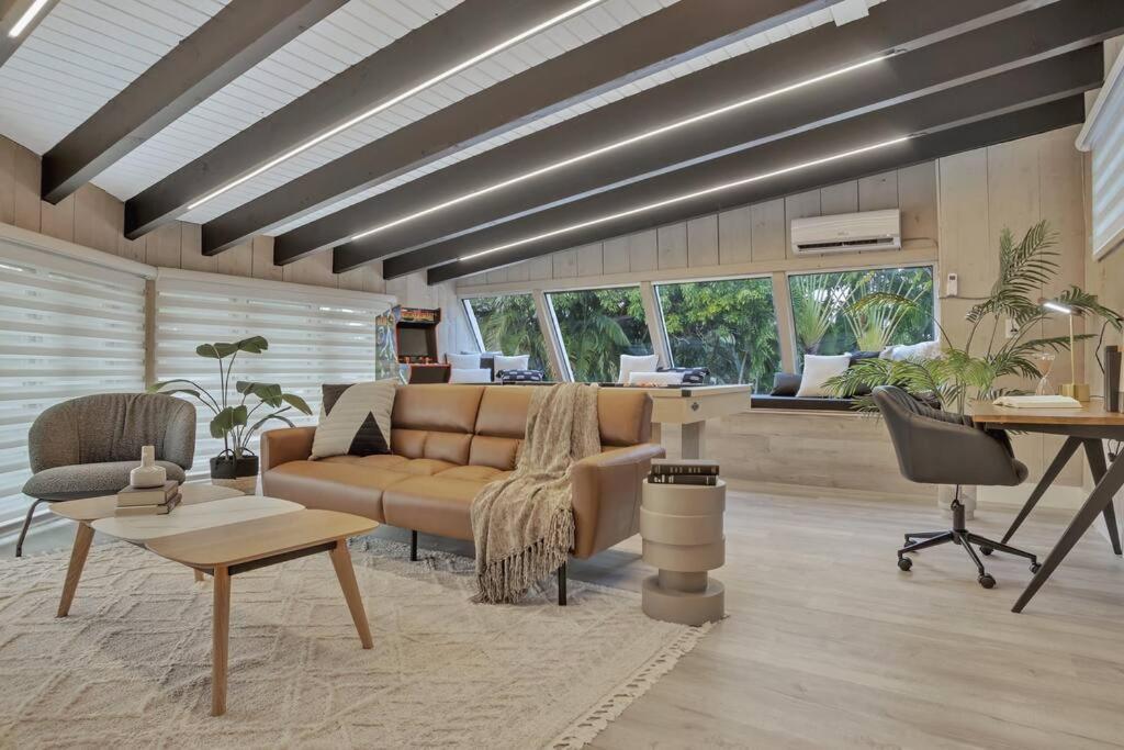 Stunning 2 Story Villa With Pool Fort Lauderdale Esterno foto