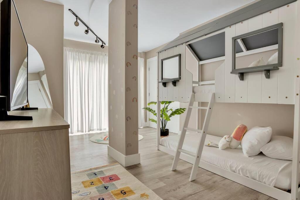 Stunning 2 Story Villa With Pool Fort Lauderdale Esterno foto